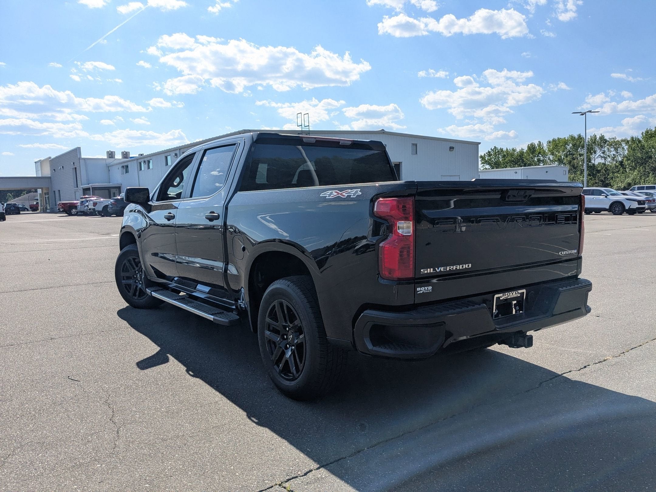 2025 Chevrolet Silverado 1500 Custom