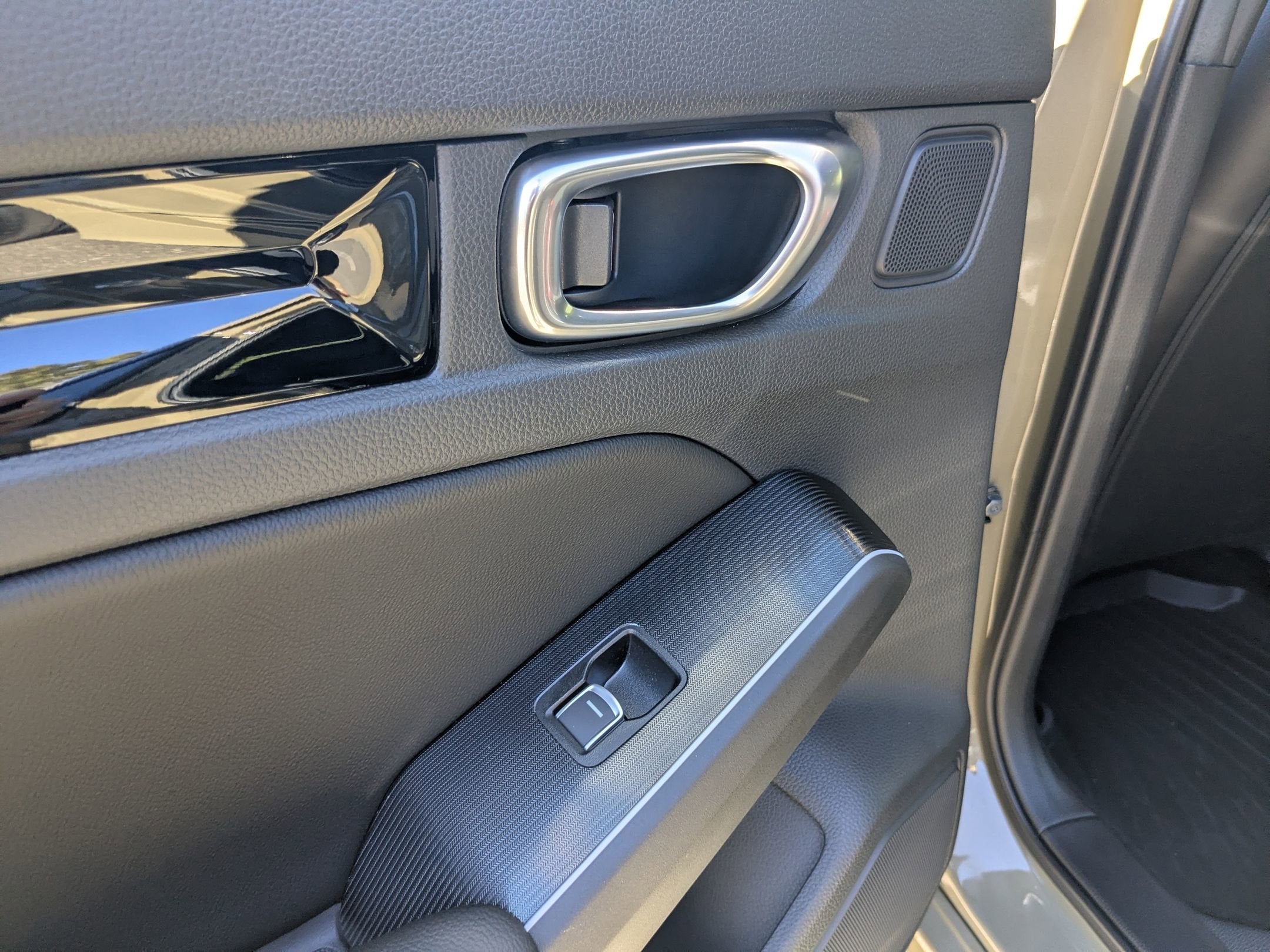 2025 Honda Civic Hatchback Hybrid Sport Touring