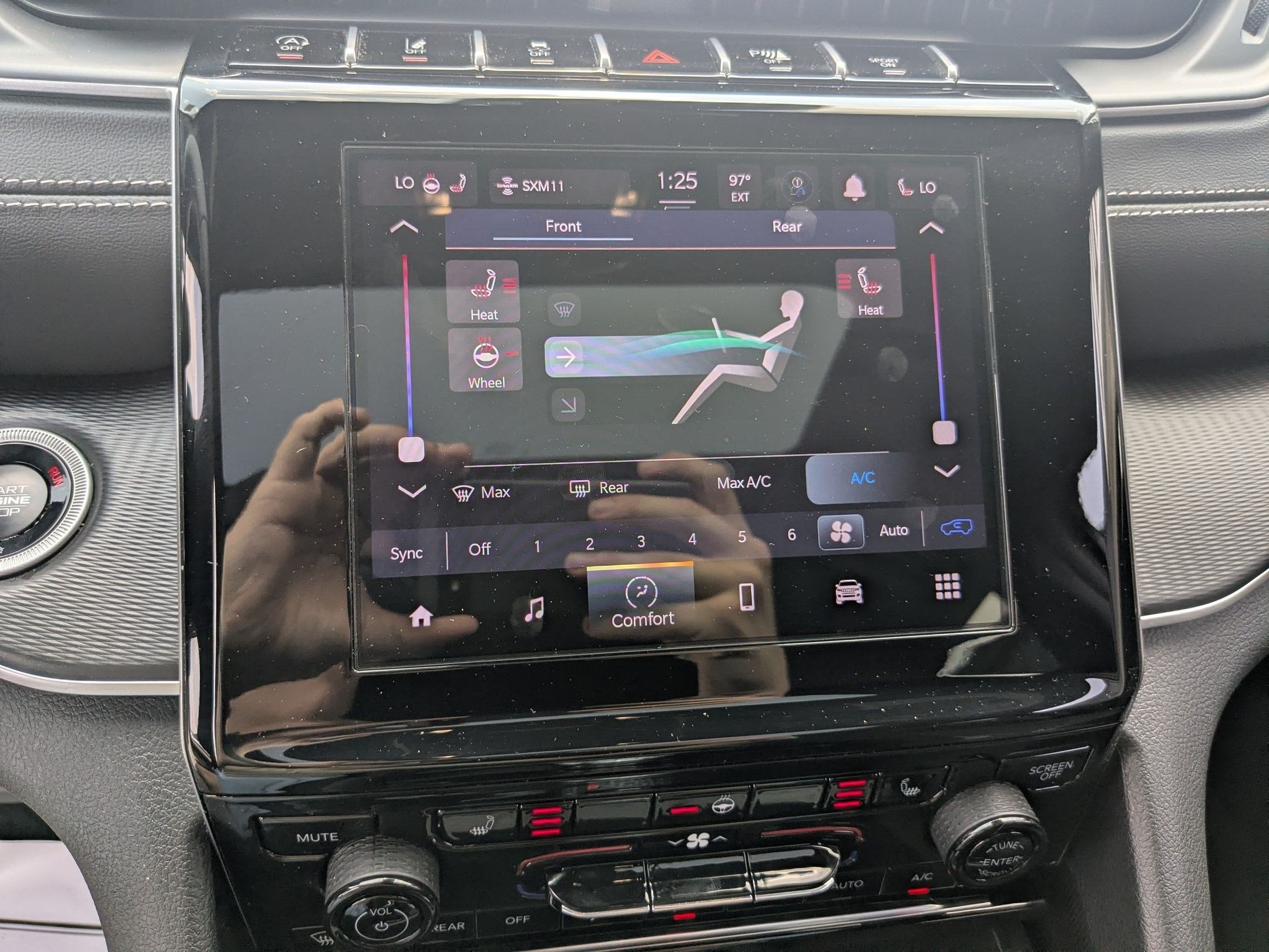 2025 Jeep Grand Cherokee L Altitude X 4x4