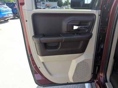 2018 RAM 1500 Big Horn Quad Cab 4x4 6'4' Box