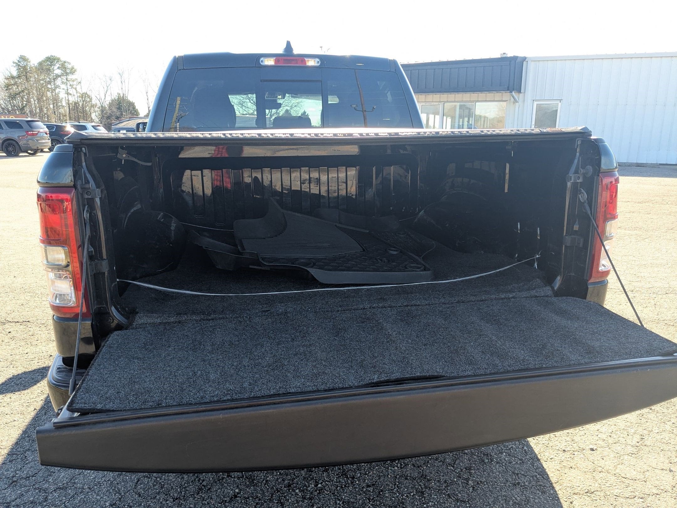 2019 RAM 1500 Big Horn/Lone Star Crew Cab 4x4 5'7' Box