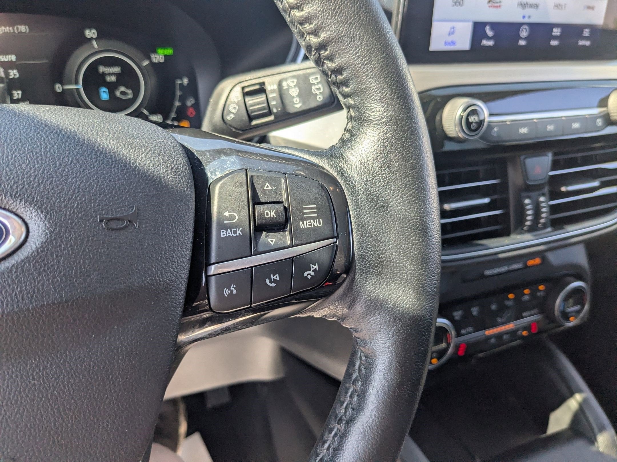 2021 Ford Escape Titanium Hybrid