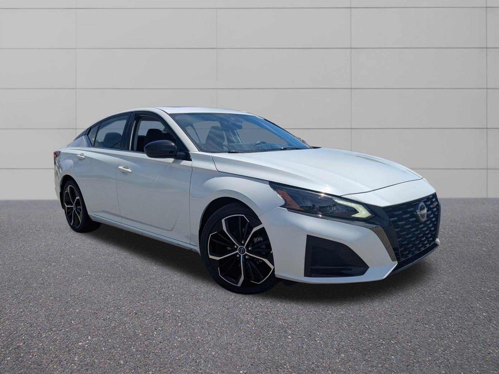 2024 Nissan Altima SR FWD