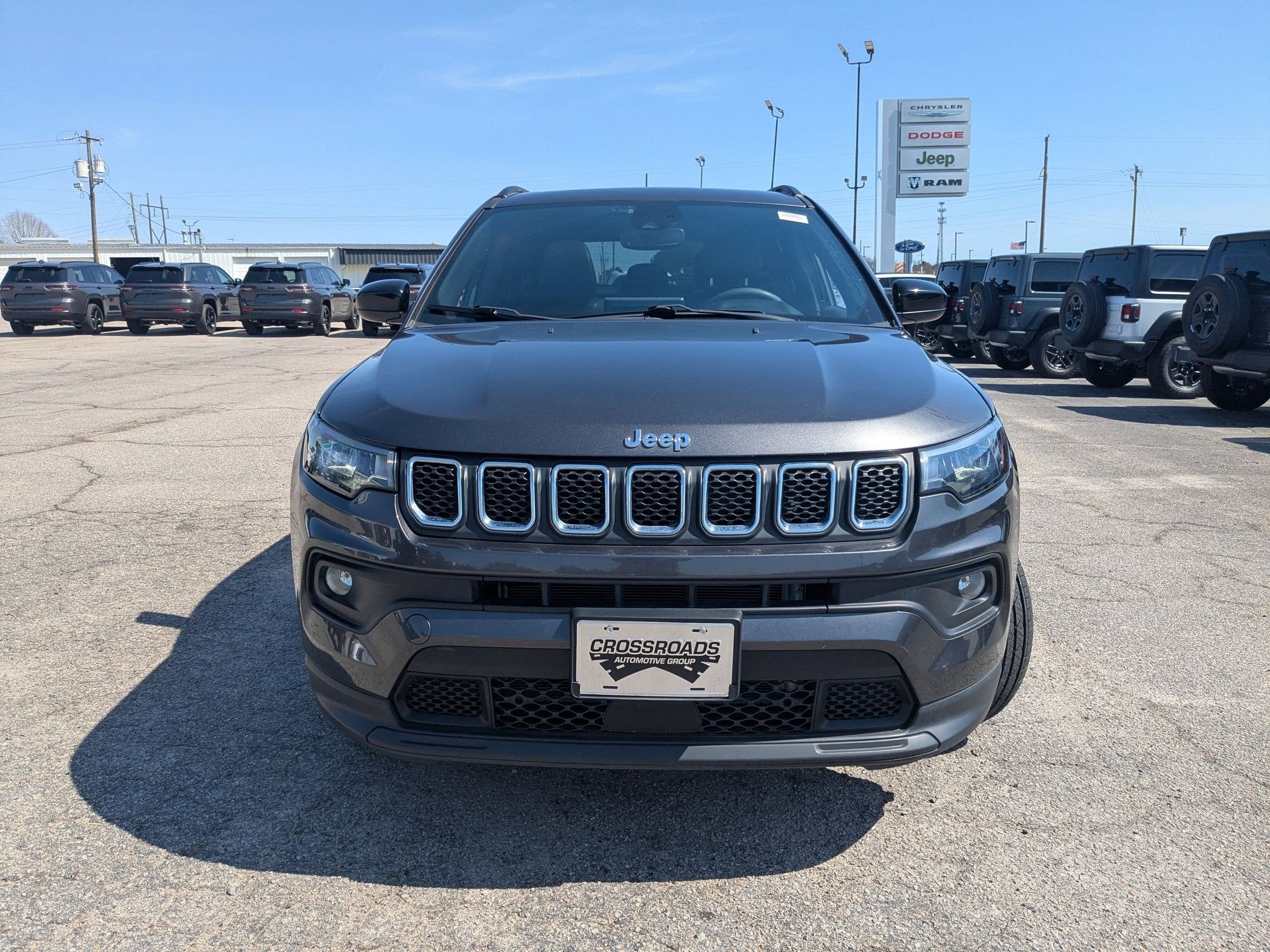 2023 Jeep Compass Latitude Lux FWD