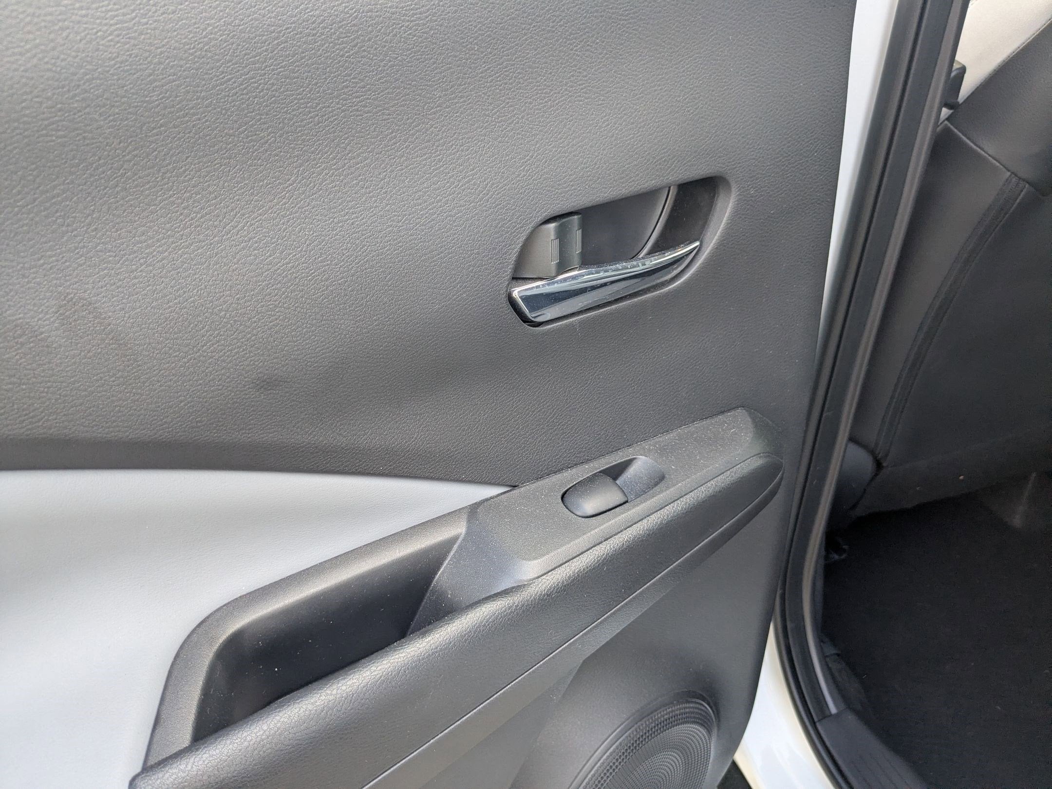 2023 Nissan Kicks SR Xtronic CVT