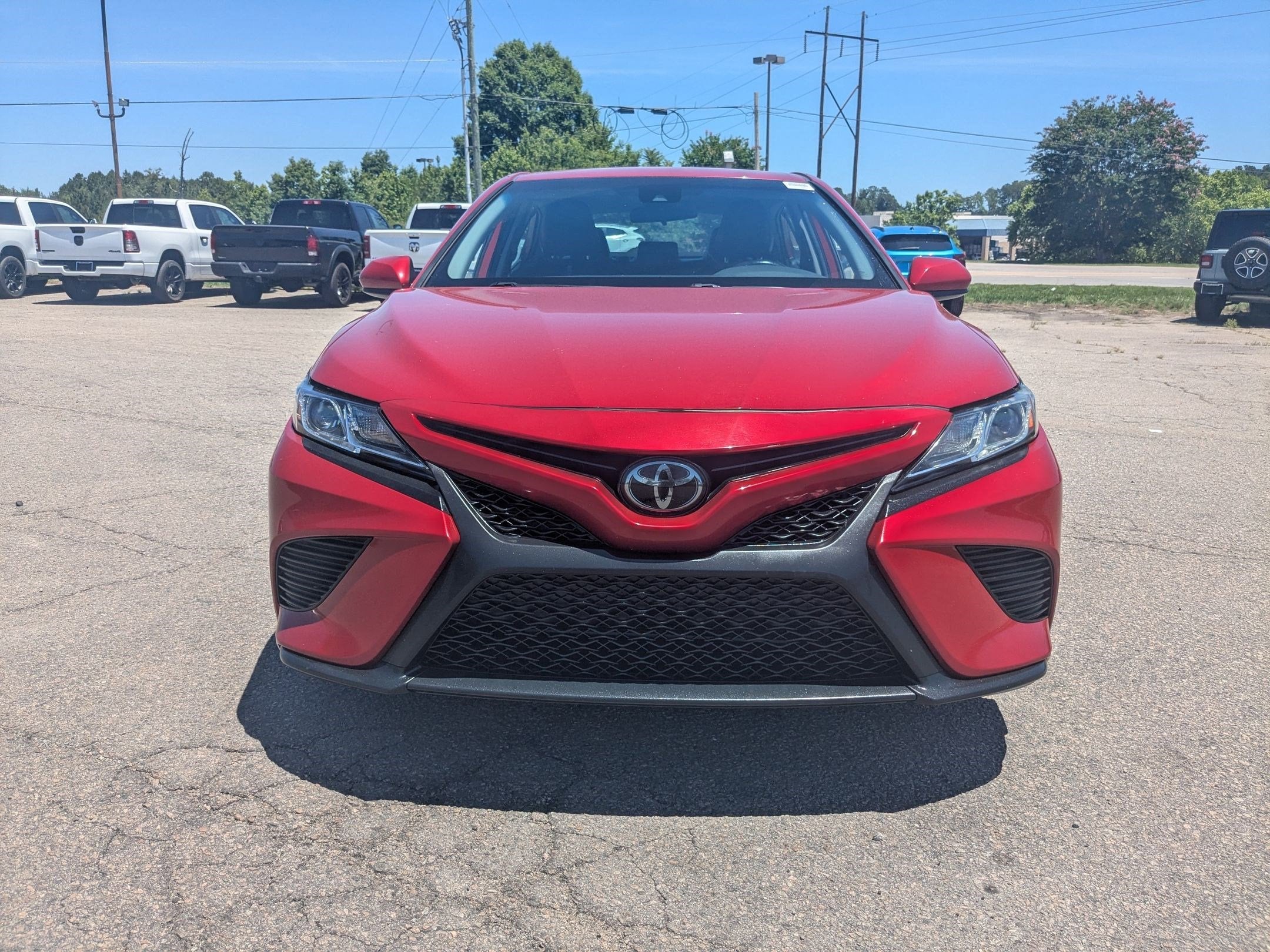 2020 Toyota Camry SE
