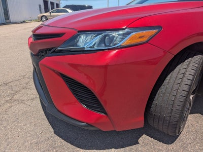2020 Toyota Camry SE