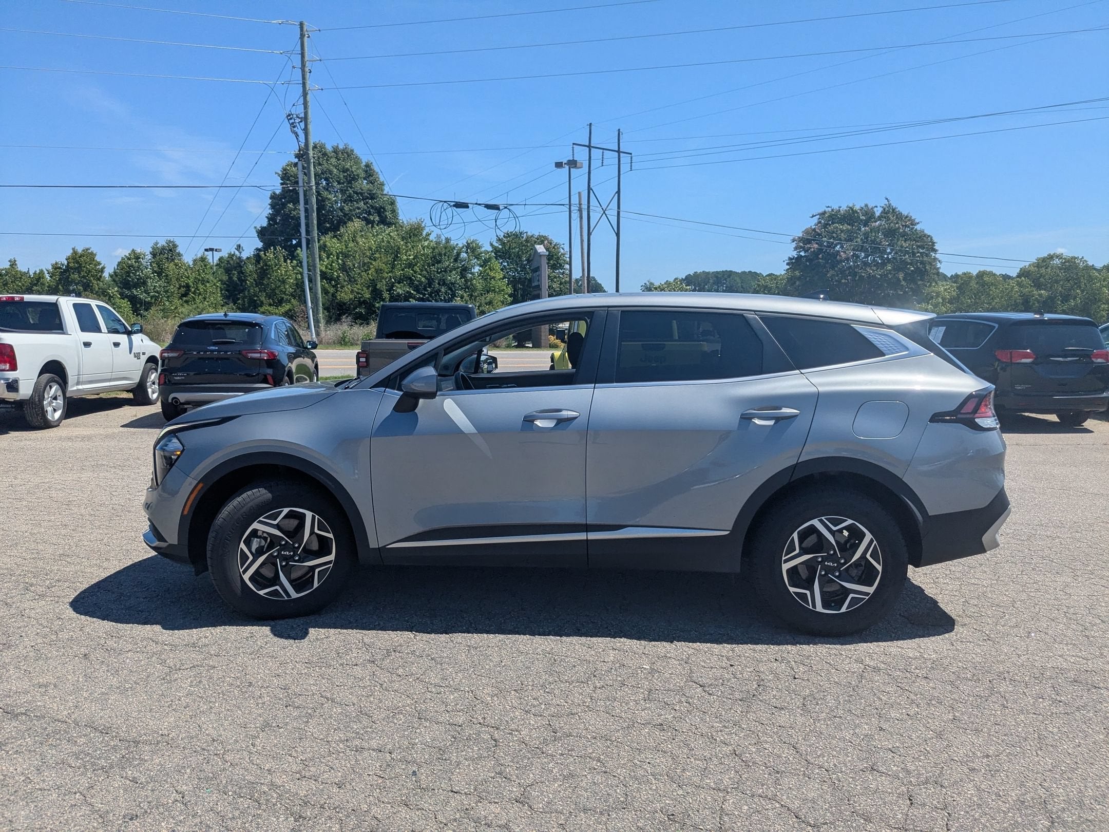2023 Kia Sportage LX