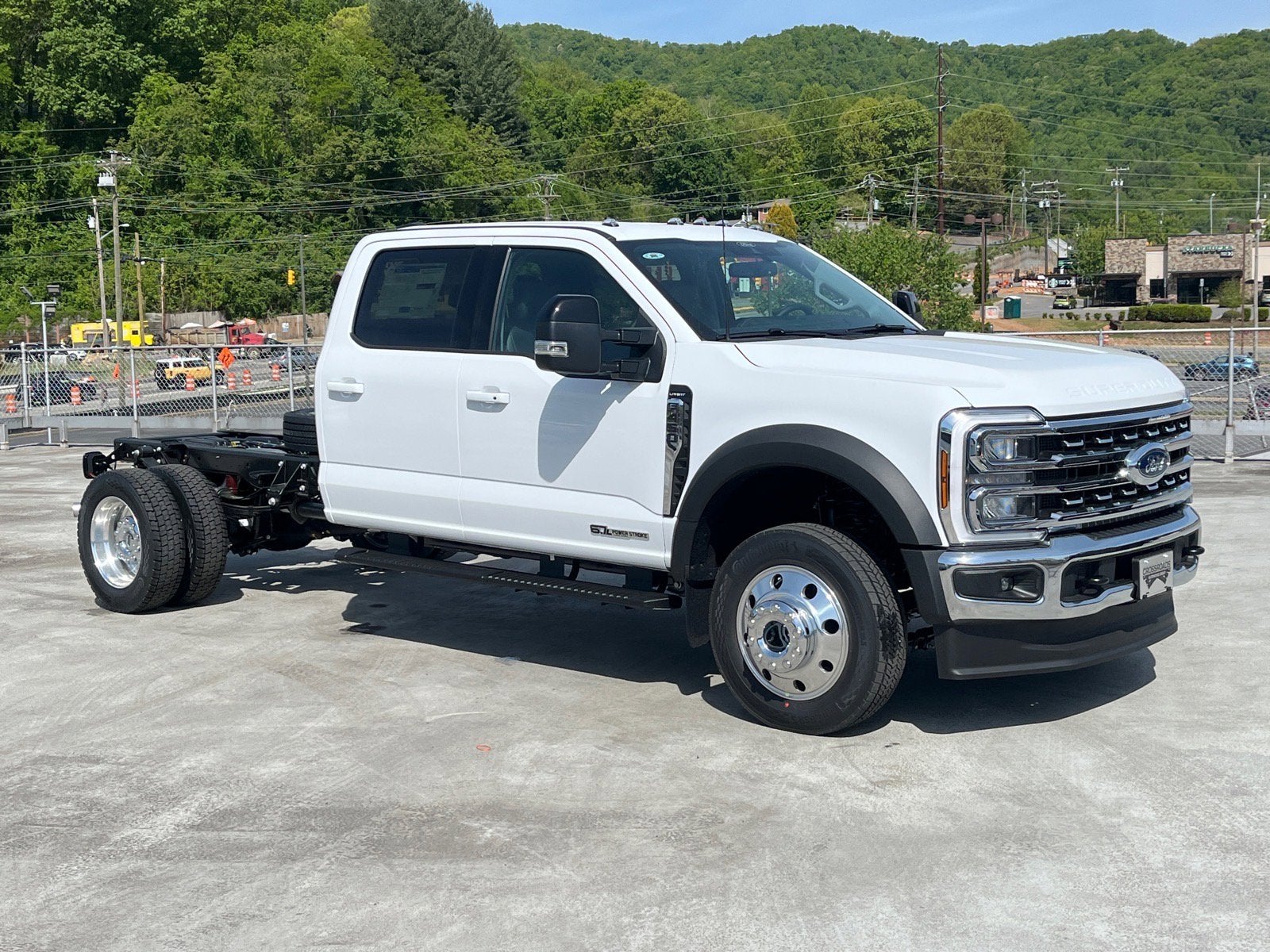 2026 Ford Super Duty F-450 DRW LARIAT