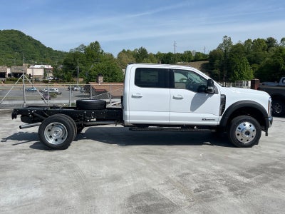 2026 Ford Super Duty F-450 DRW LARIAT