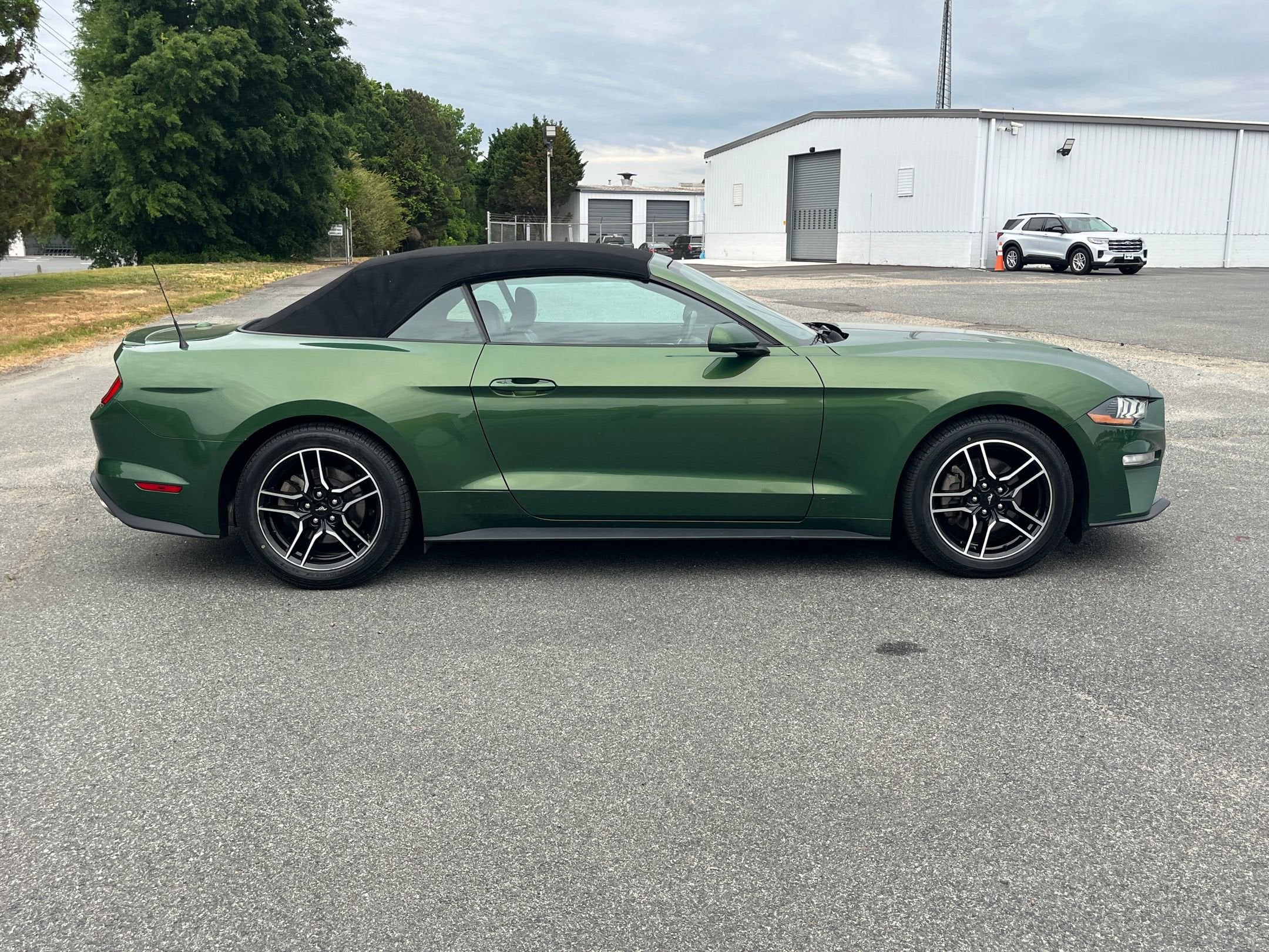 2023 Ford Mustang EcoBoost Premium