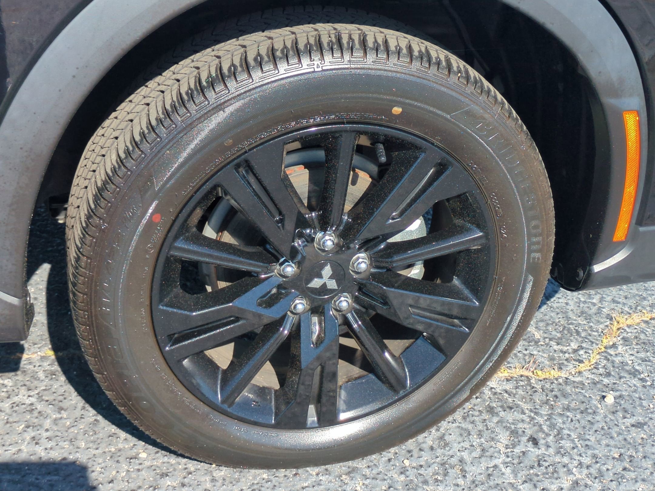 2024 Mitsubishi Eclipse Cross Base