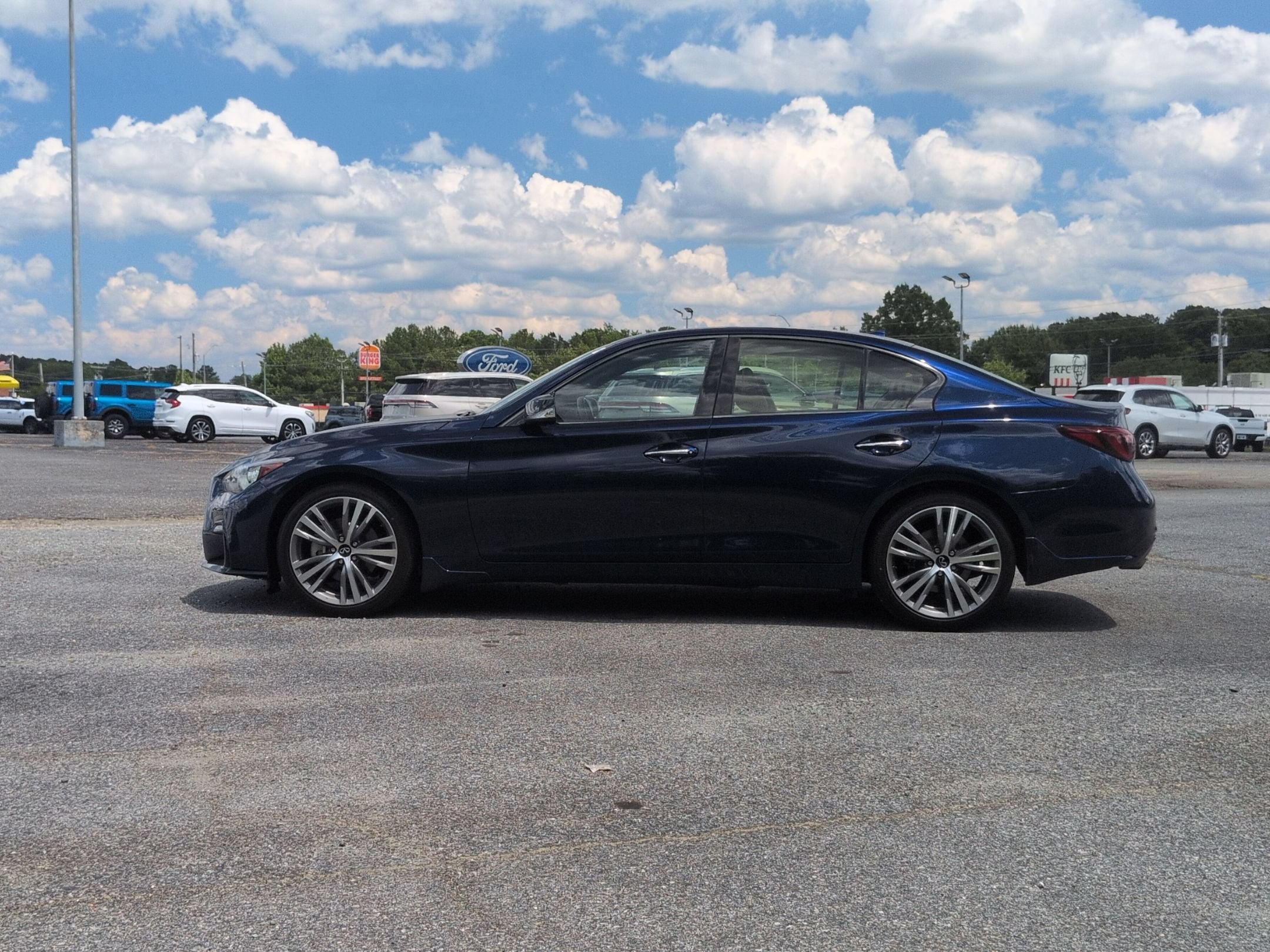 2023 INFINITI Q50 SENSORY