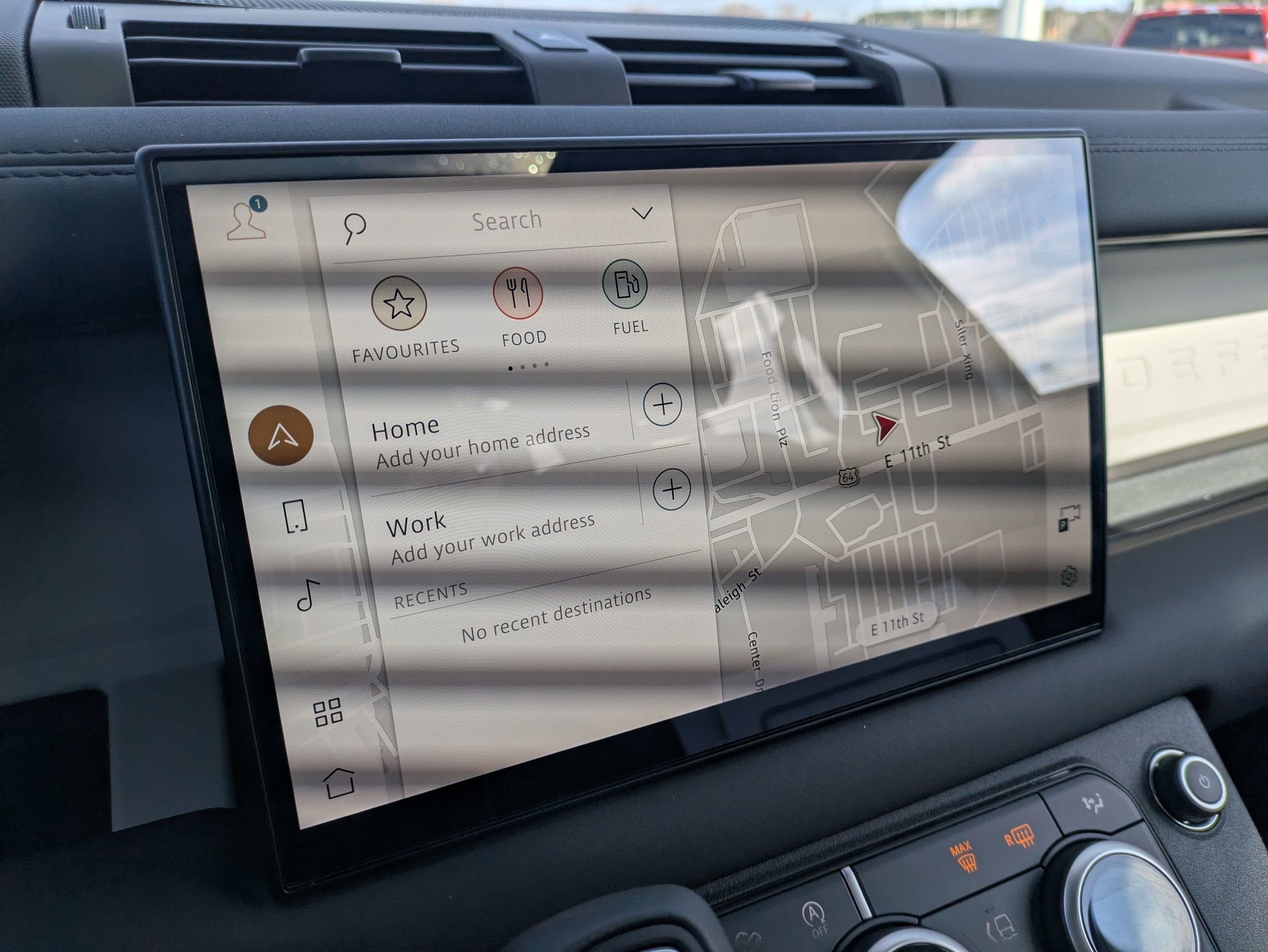 2025 Land Rover Defender S