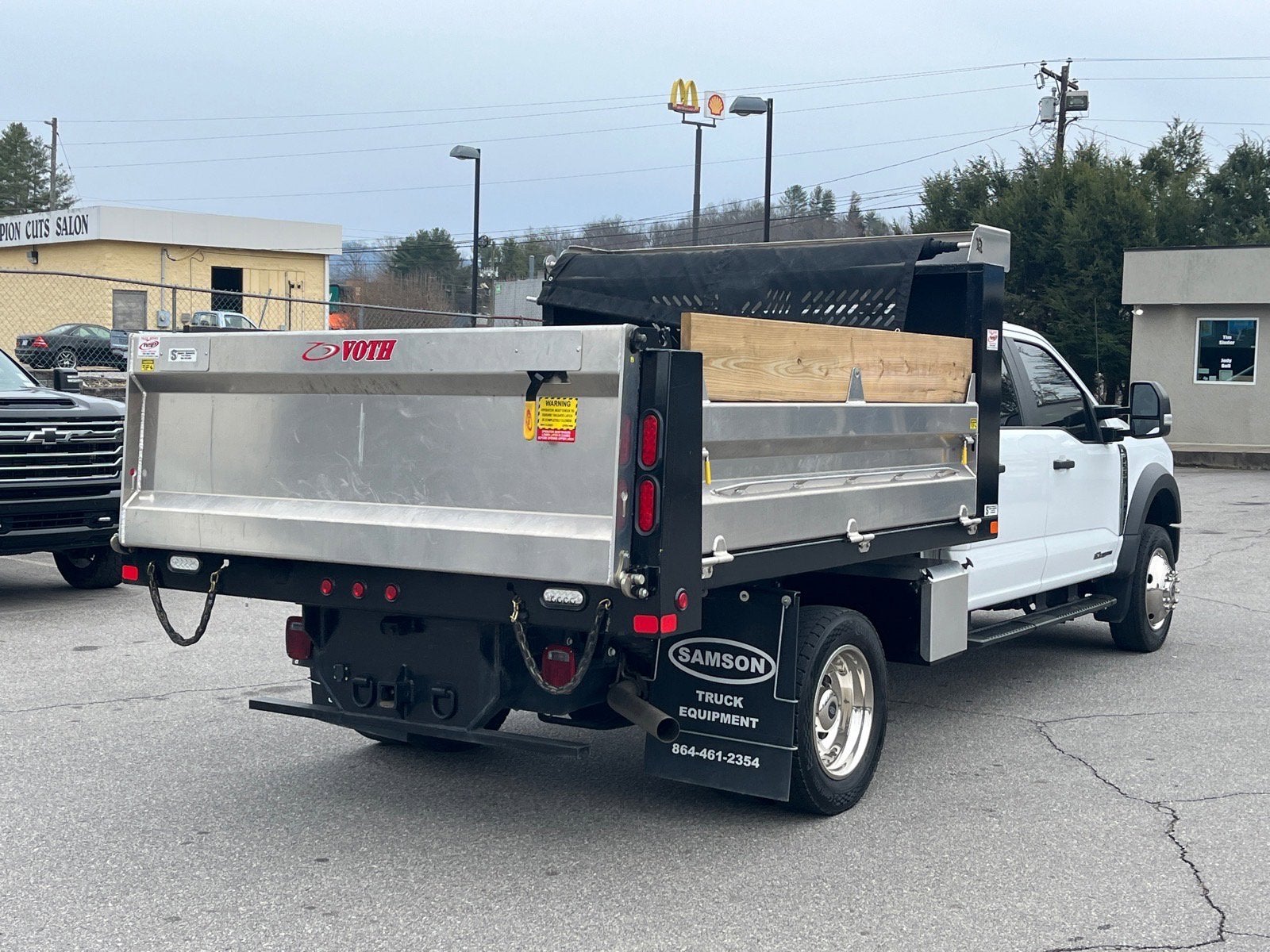 2024 Ford Super Duty F-550 DRW XL DRW