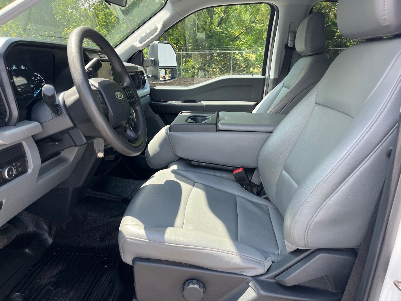 2025 Ford Super Duty F-350 DRW XL