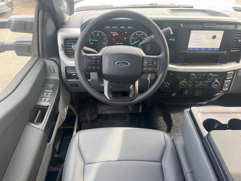 2026 Ford Super Duty F-350 SRW XL