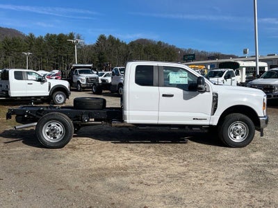 2026 Ford Super Duty F-350 SRW XL