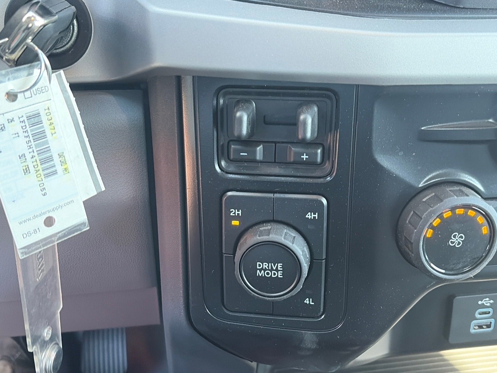2026 Ford Super Duty F-550 DRW XL DRW