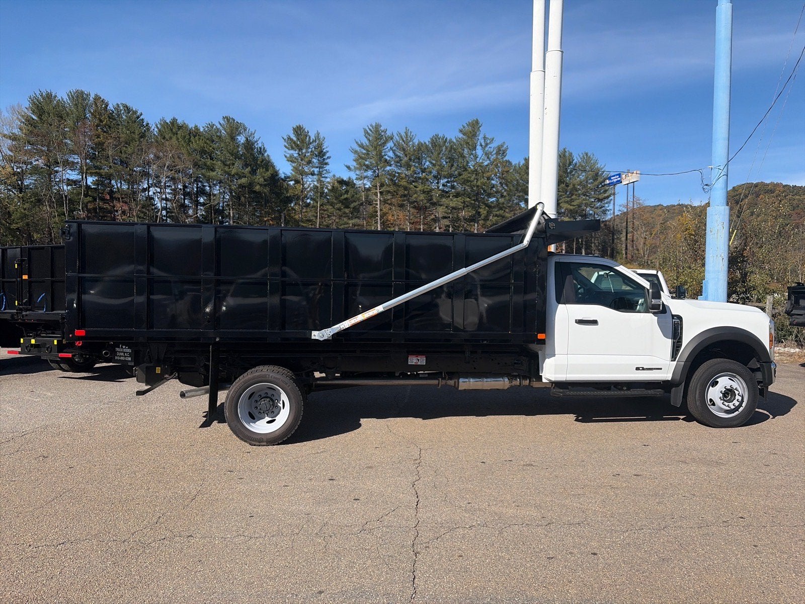2026 Ford Super Duty F-550 DRW XL DRW