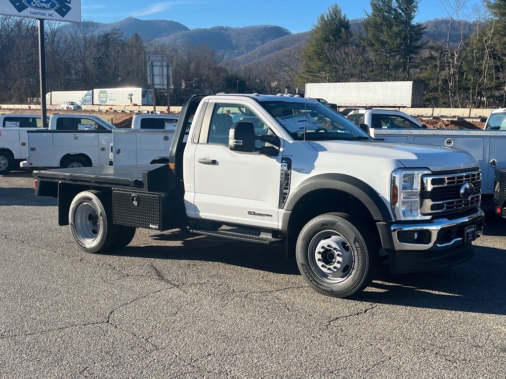 2026 Ford Super Duty F-600 DRW XL