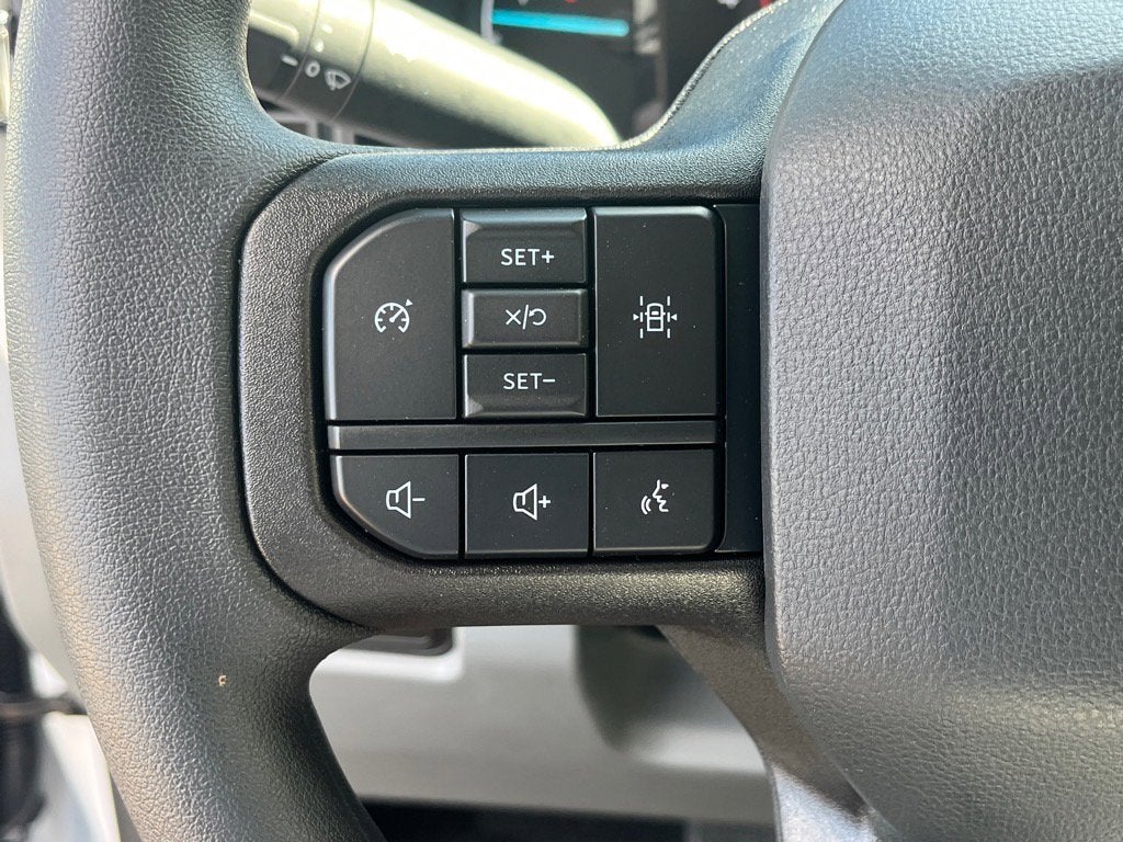 2026 Ford Super Duty F-600 DRW XL