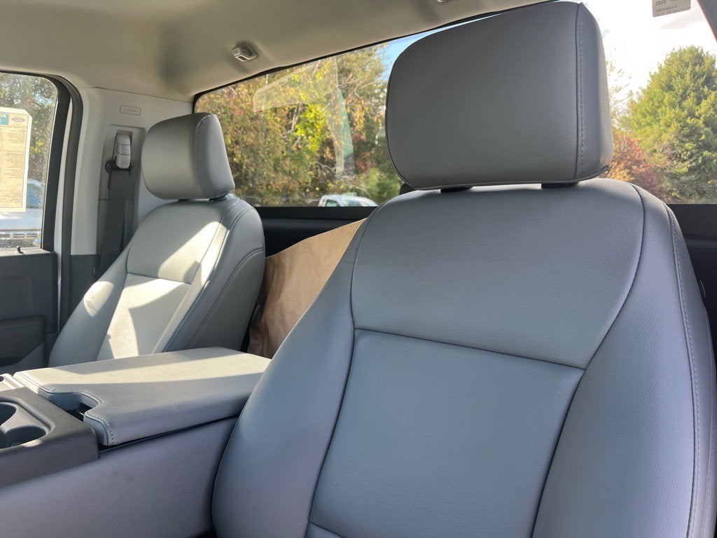 2026 Ford Super Duty F-600 DRW XL