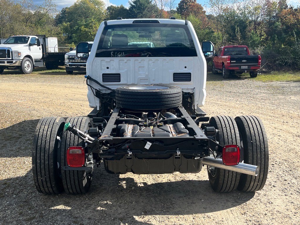 2026 Ford Super Duty F-600 DRW XL