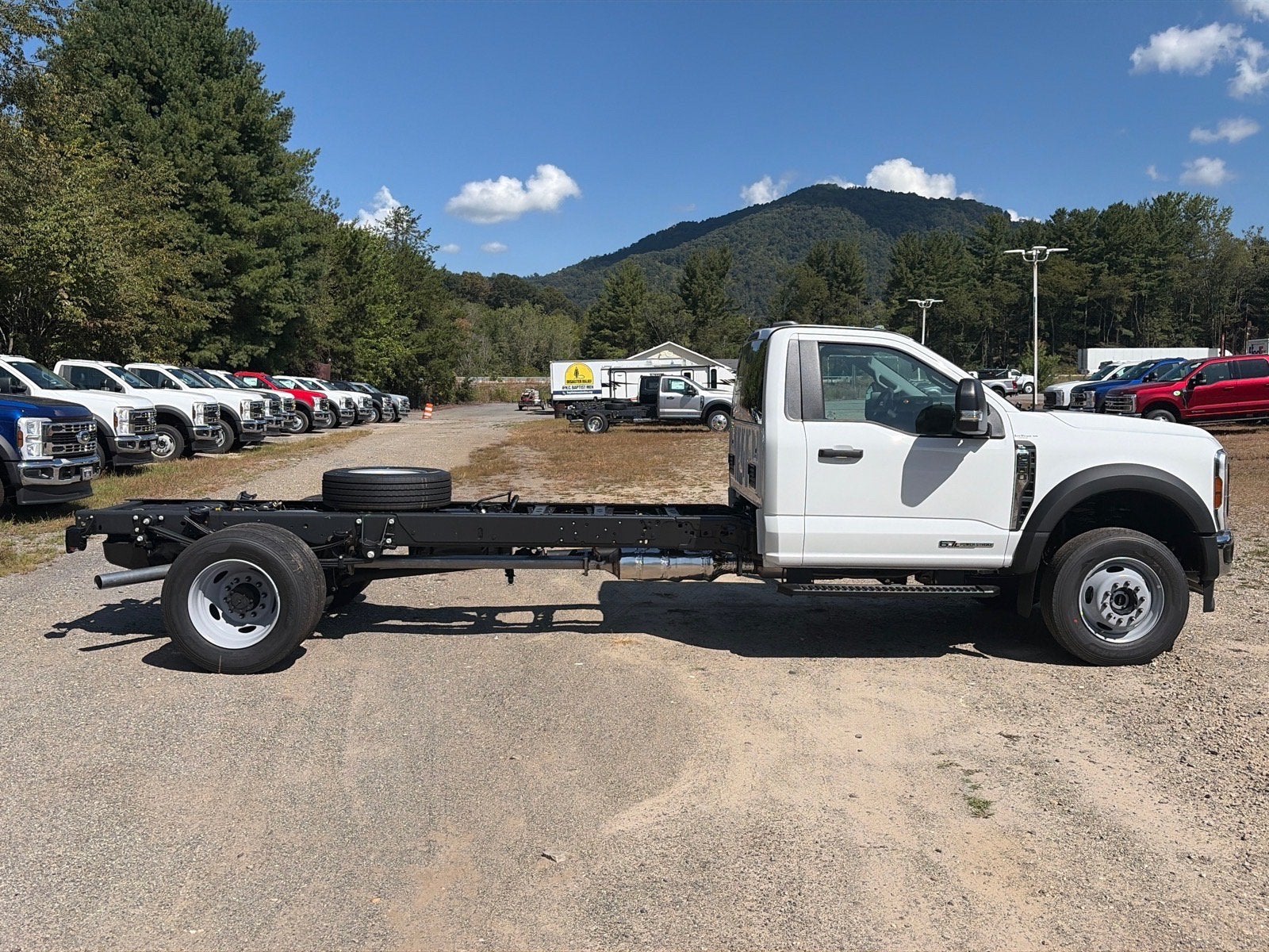 2026 Ford Super Duty F-600 DRW XL