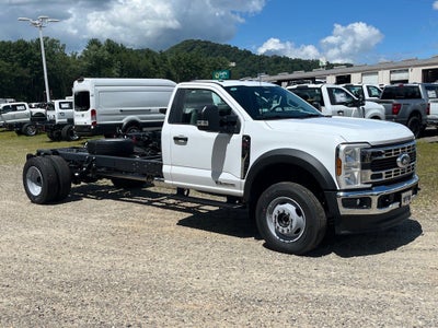 2025 Ford Super Duty F-600 DRW XL