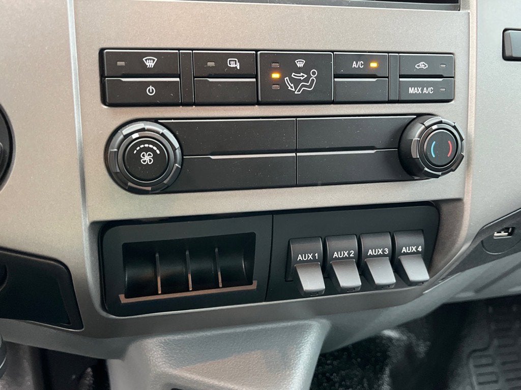 2025 Ford F-650SD Base