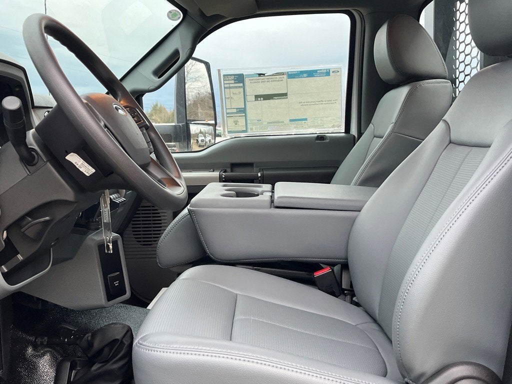 2025 Ford F-650SD Base