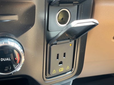 2026 Ford Super Duty F-550 DRW Lariat DRW