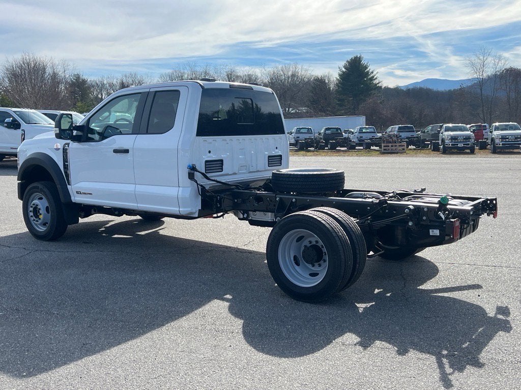 2026 Ford Super Duty F-550 DRW XL DRW