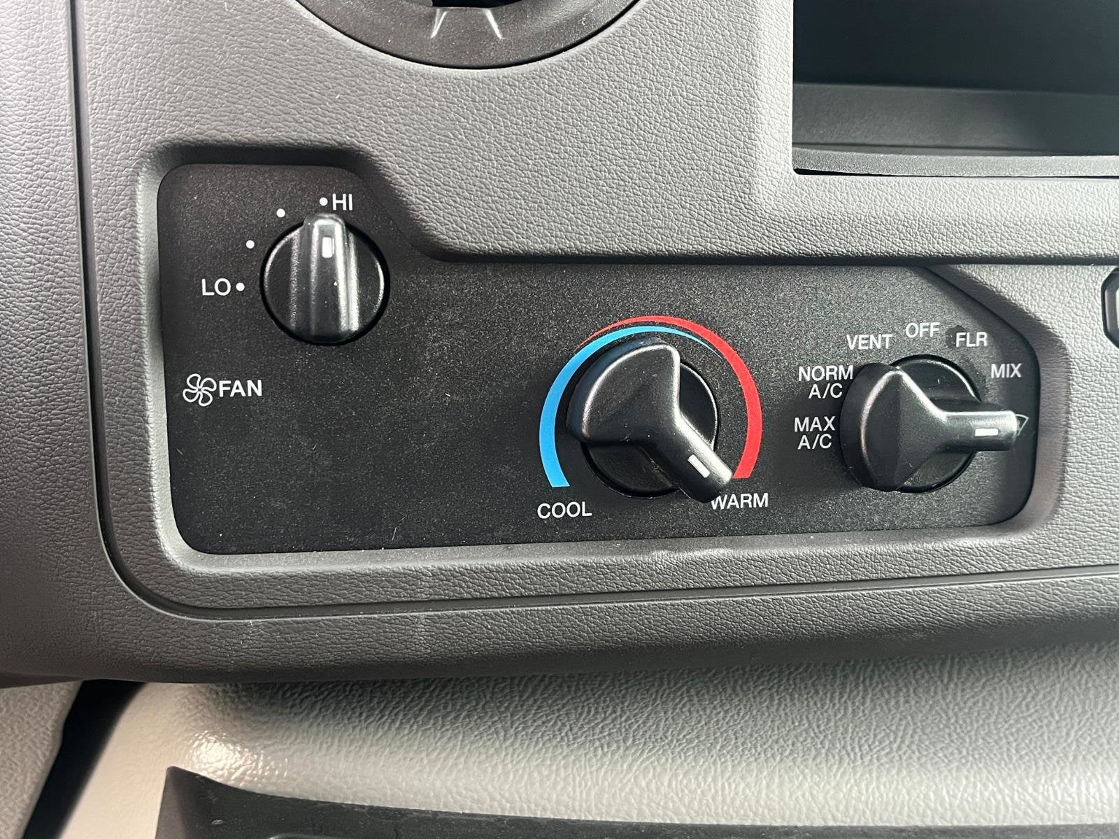 2026 Ford E-Series Cutaway Base Cutaway