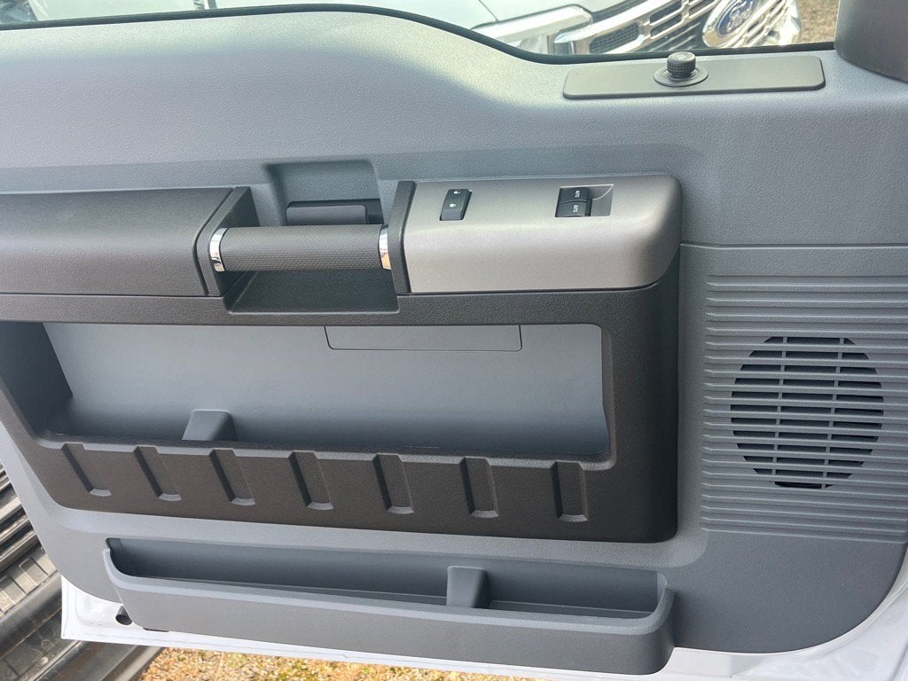 2026 Ford F-750SD Base