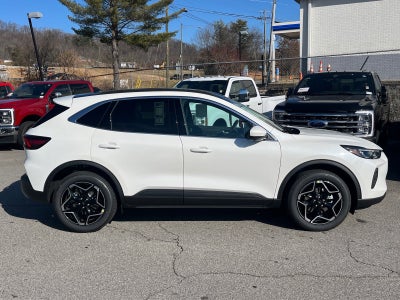 2026 Ford Escape Platinum