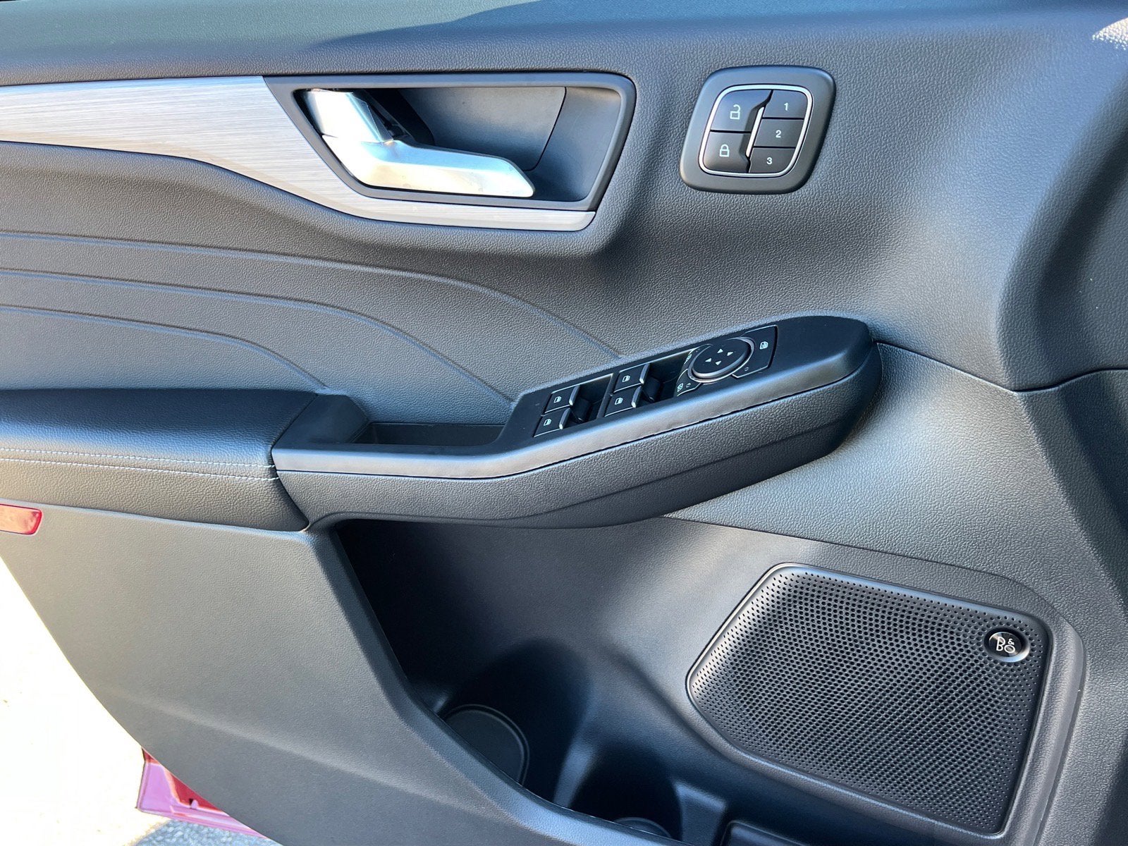 2026 Ford Escape Platinum