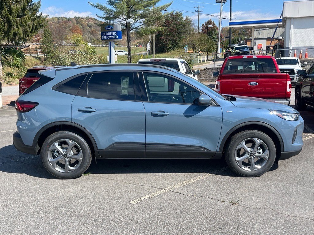2026 Ford Escape ST-Line Select