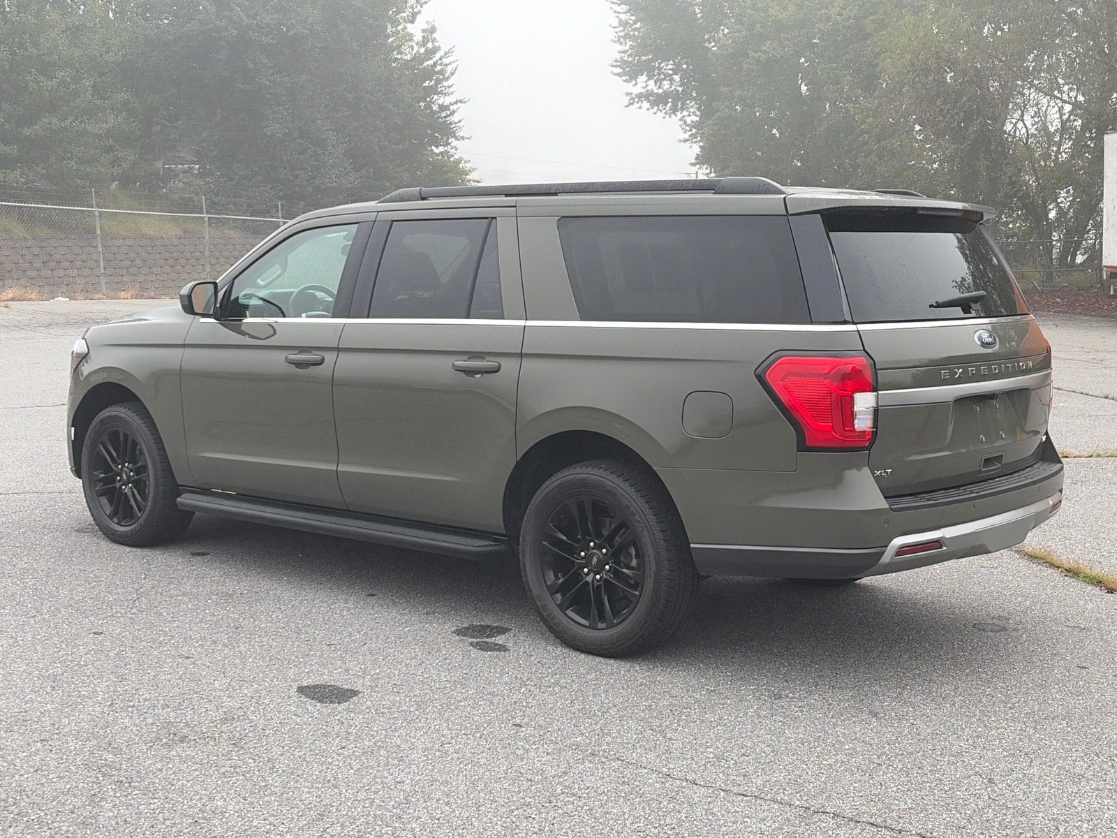 2024 Ford Expedition Max XLT