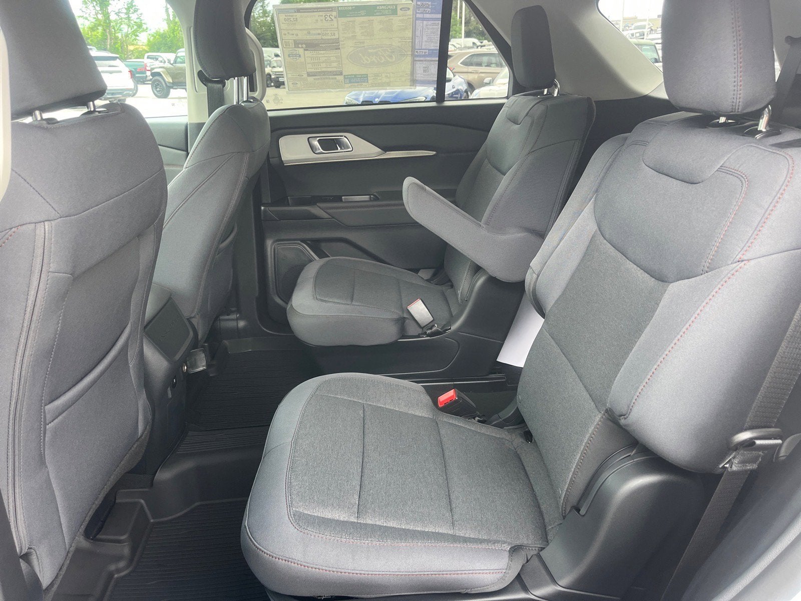 2026 Ford Explorer Active w/100A Pkg