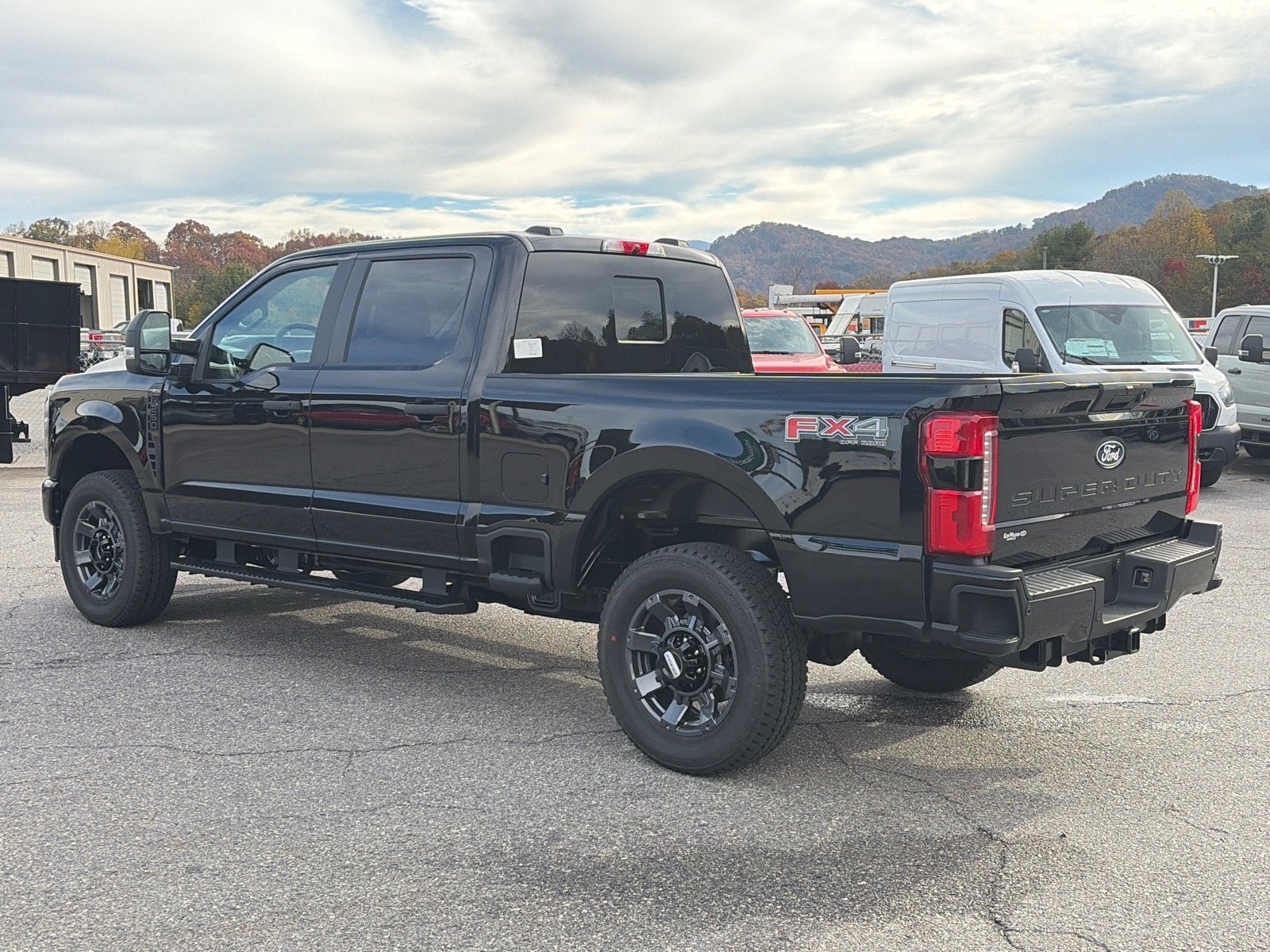 2027 Ford Super Duty F-250 SRW XL