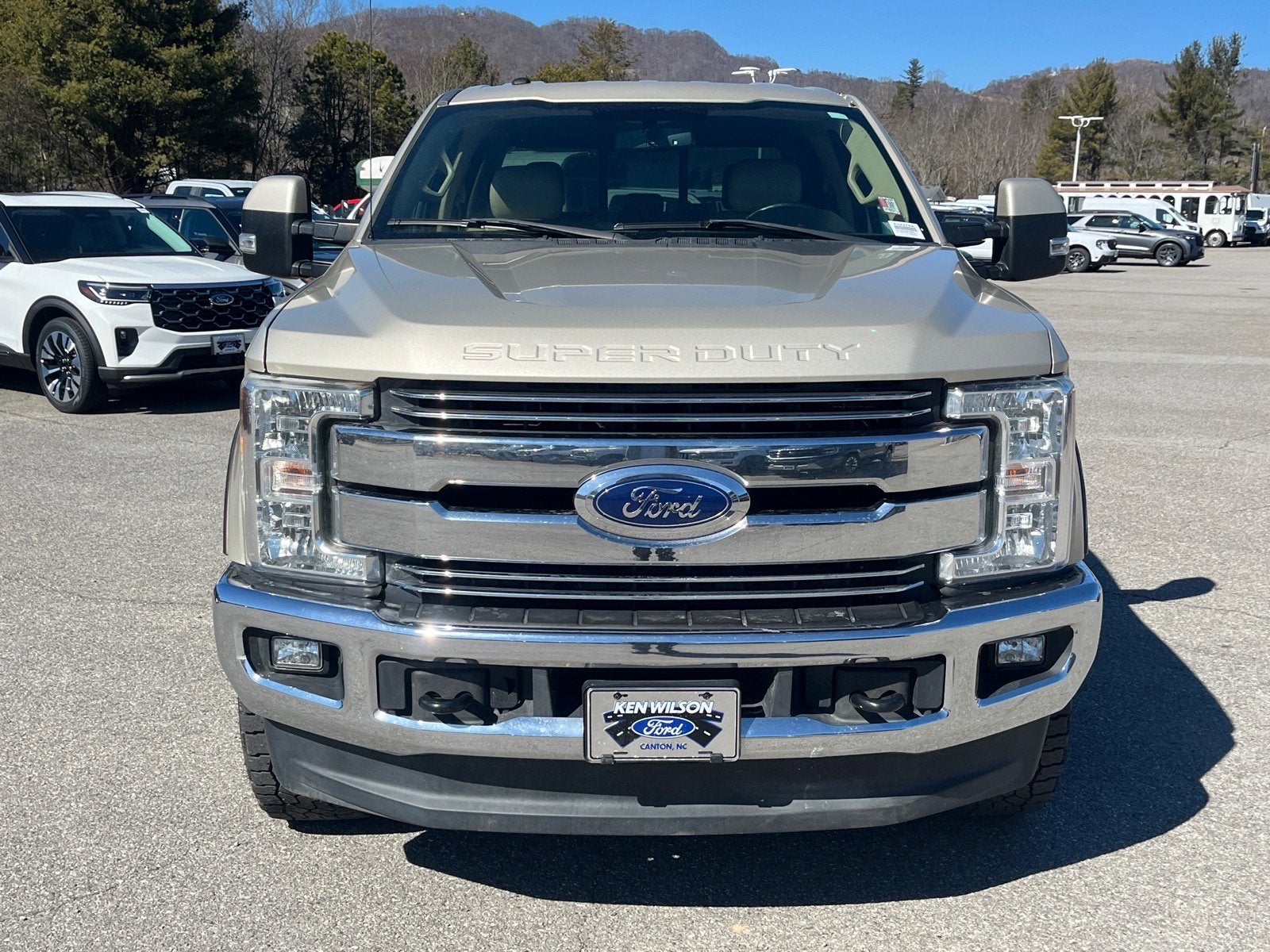 2017 Ford Super Duty F-250 SRW Lariat