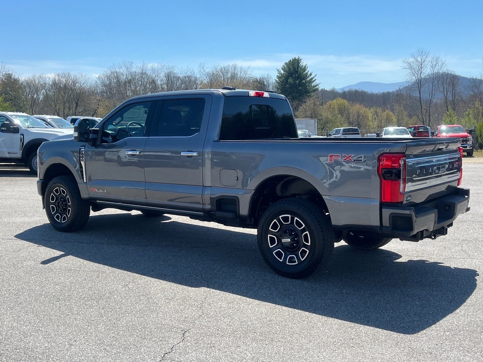 2024 Ford Super Duty F-250 SRW Platinum