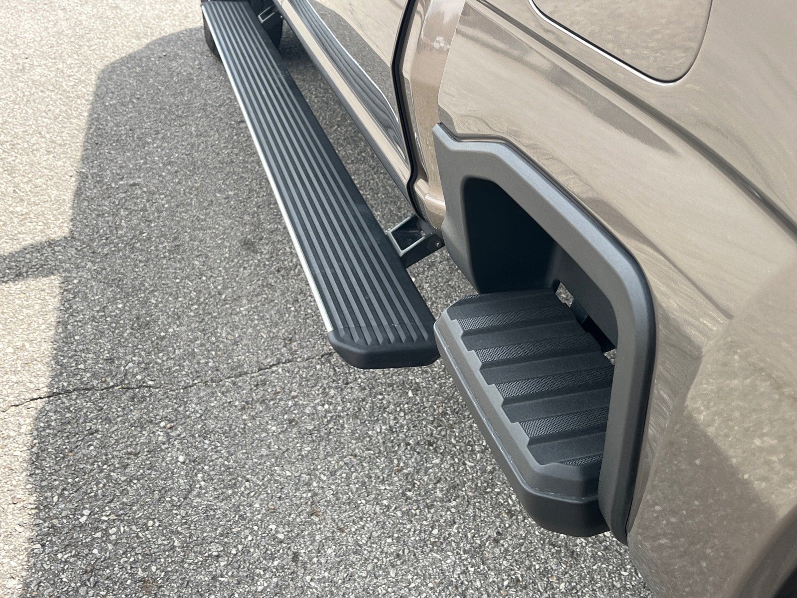 2023 Ford Super Duty F-250 SRW LARIAT