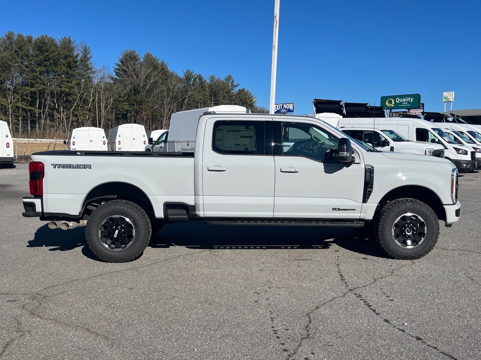 2026 Ford Super Duty F-250 SRW LARIAT