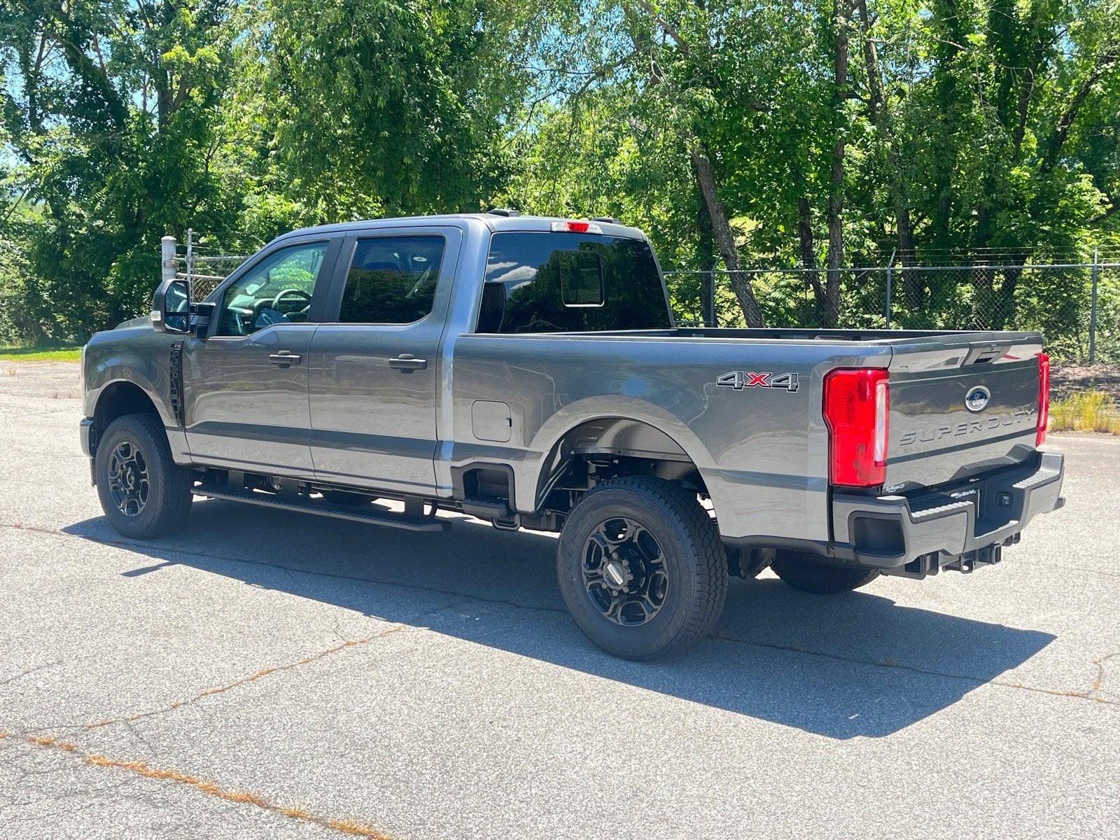 2026 Ford Super Duty F-350 SRW XL