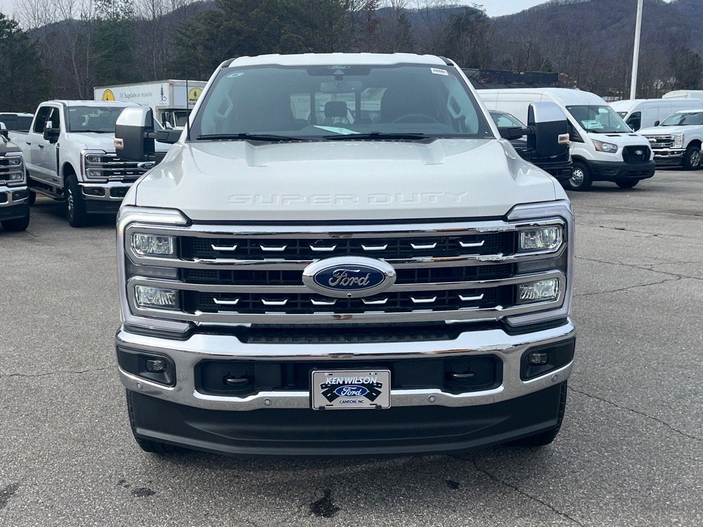 2026 Ford Super Duty F-350 SRW LARIAT