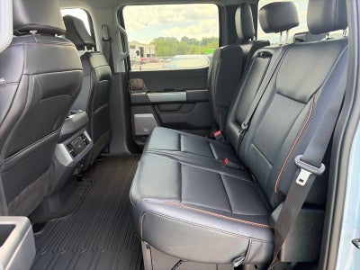 2026 Ford Super Duty F-350 SRW LARIAT