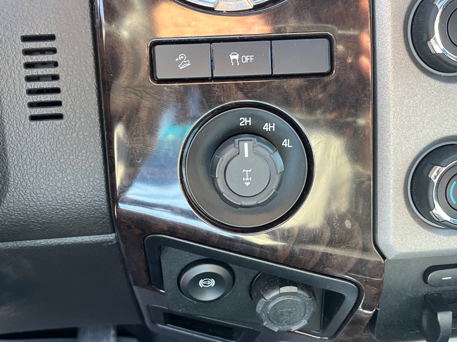 2016 Ford Super Duty F-350 SRW Platinum